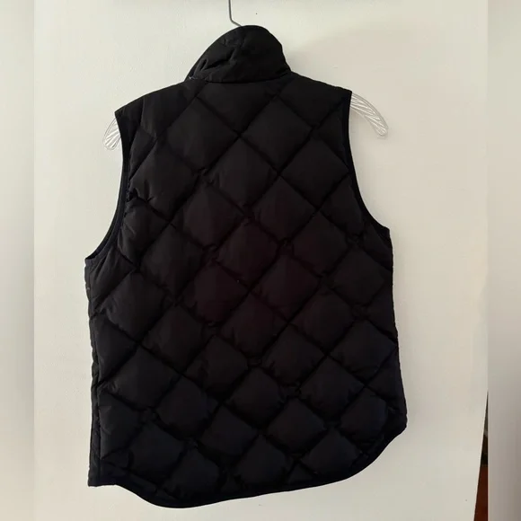 Black quilted jcrew vest - Picture 2 of 4